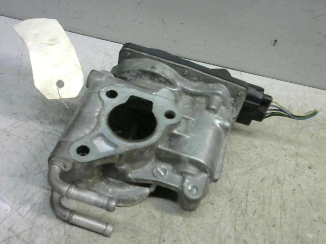 Vanne EGR TOYOTA VERSO PHASE 1 Diesel - 1
