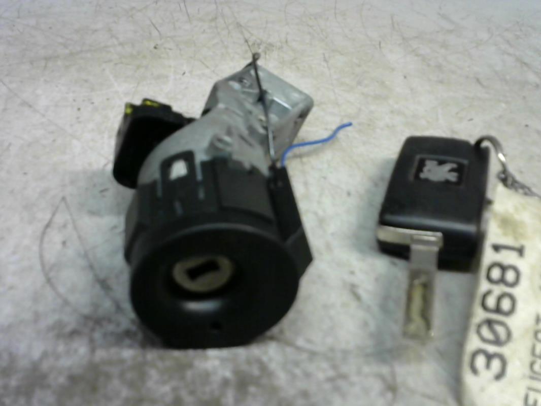 Antivol de direction PEUGEOT 407 COUPE Diesel - 1