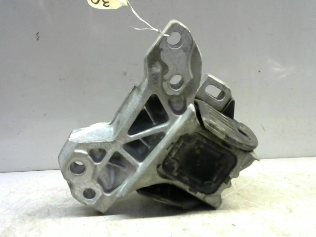 Support moteur gauche PEUGEOT 407 COUPE Diesel - 1