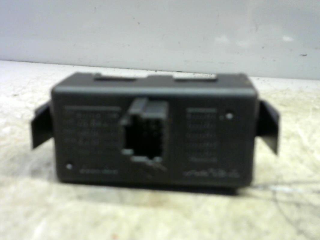 Bouton de warning RENAULT MEGANE 3 PHASE 2 Diesel - 1