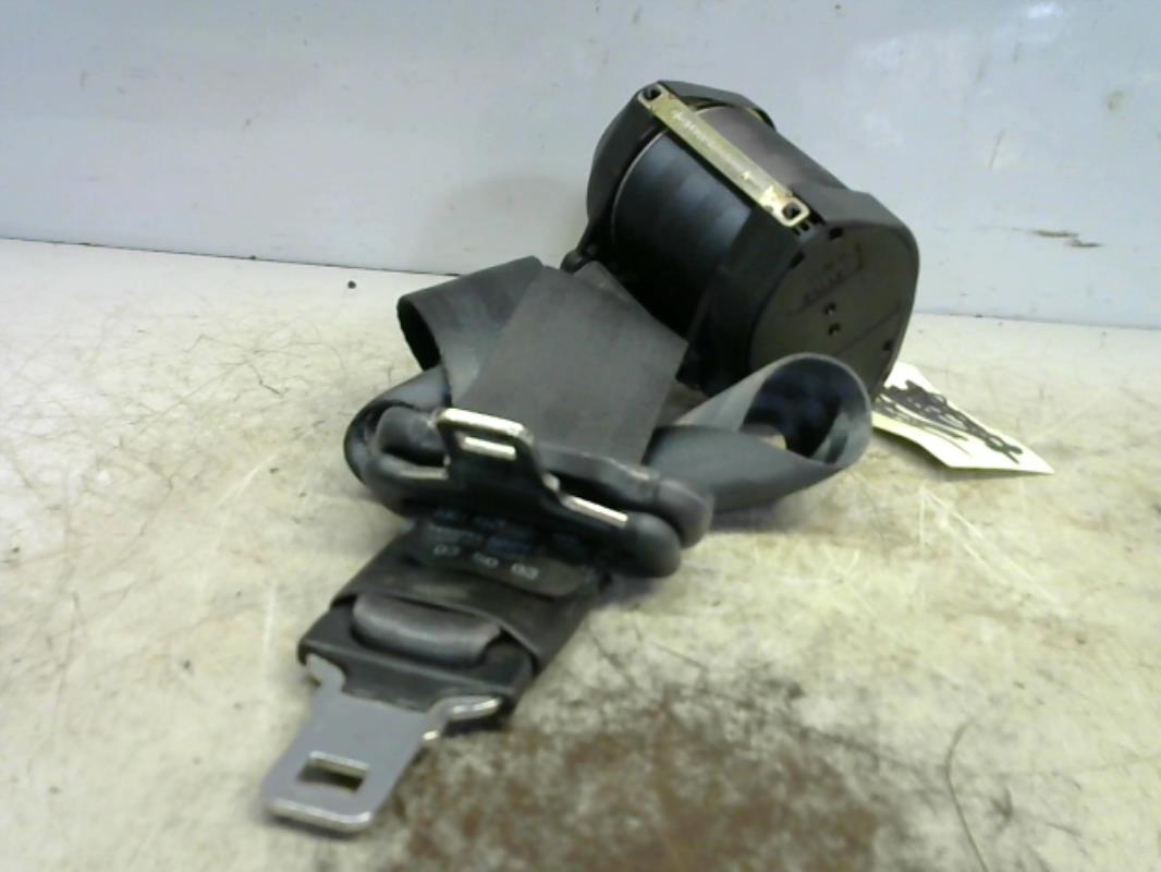 Ceinture arriere centrale RENAULT CLIO 2 PHASE 2 Diesel - 1