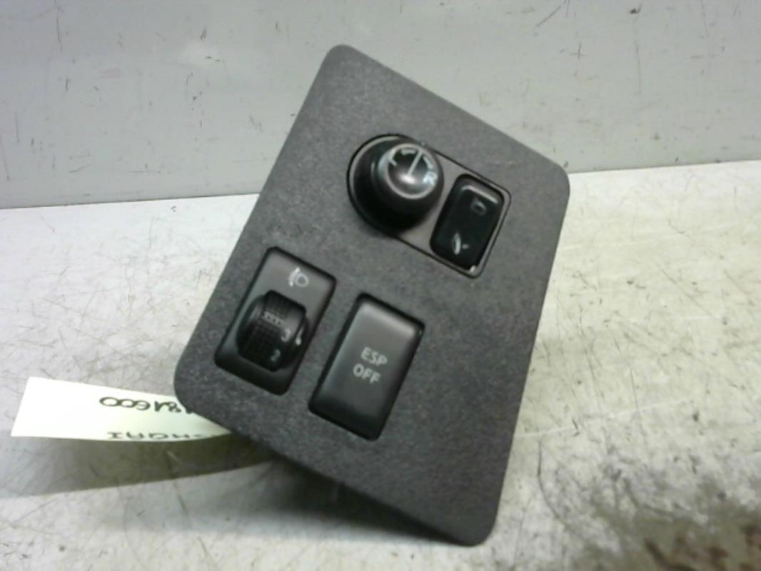 Commande retroviseurs NISSAN QASHQAI 1 PHASE 1 Diesel - 1