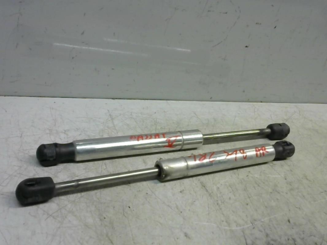 Verin de coffre VOLKSWAGEN PASSAT 4 PHASE 2 Diesel - 1