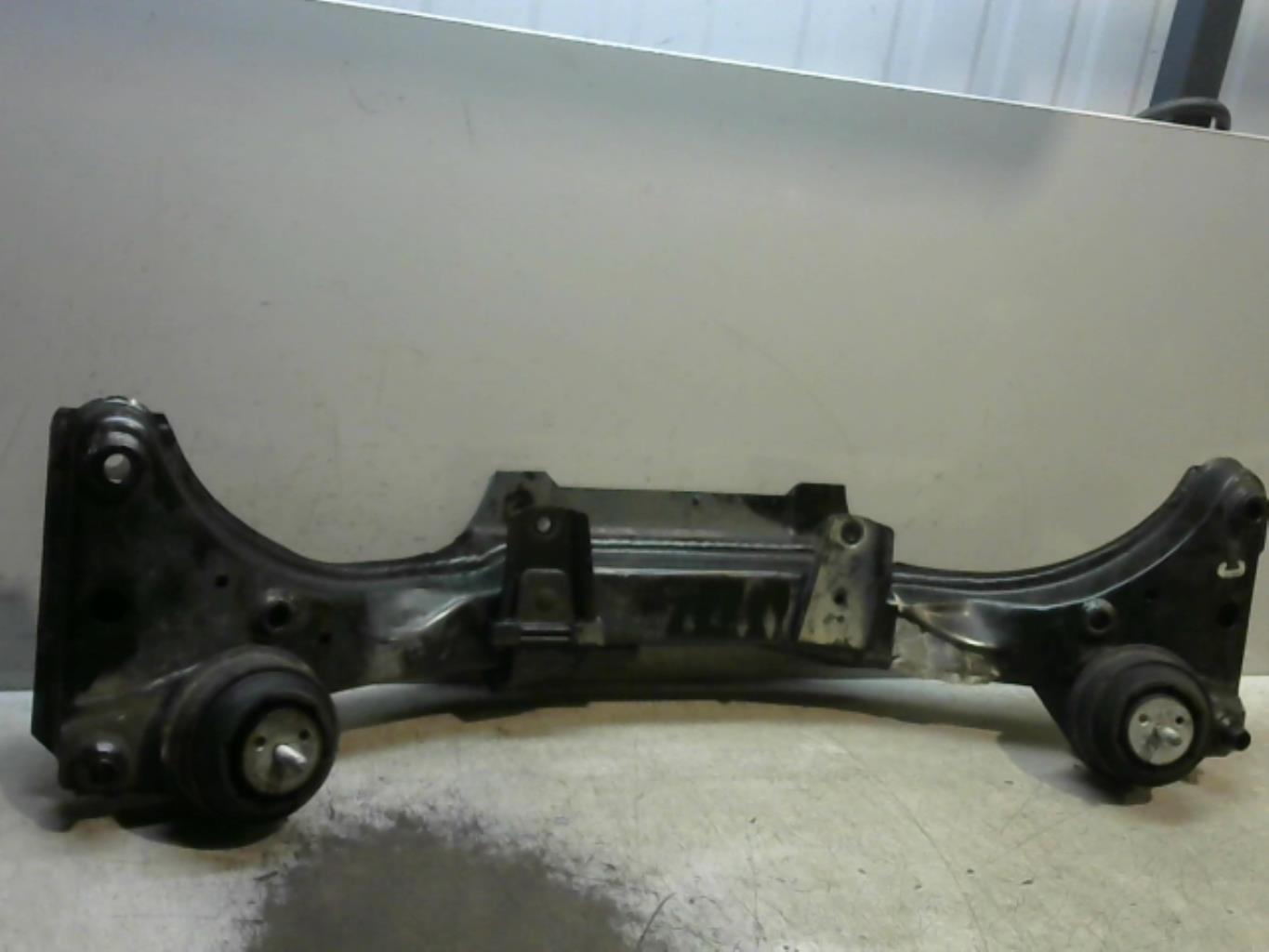 Demi berceau BMW SERIE 3 E46 COUPE PHASE 1 Essence - 1