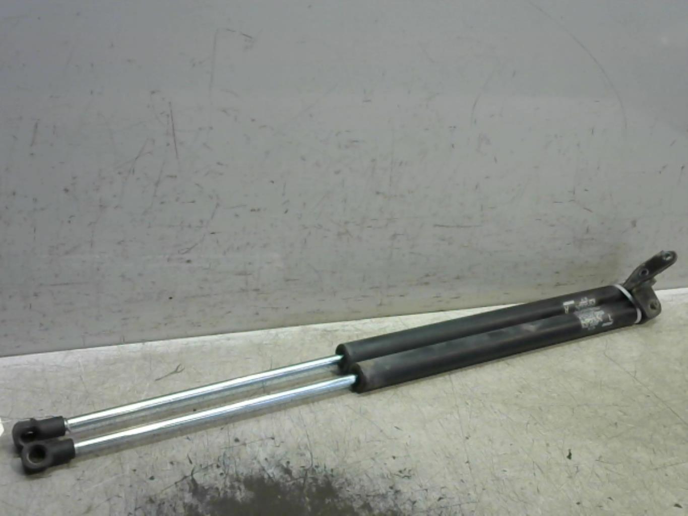 Verin de coffre MAZDA 5 1 PHASE 1 Diesel - 1