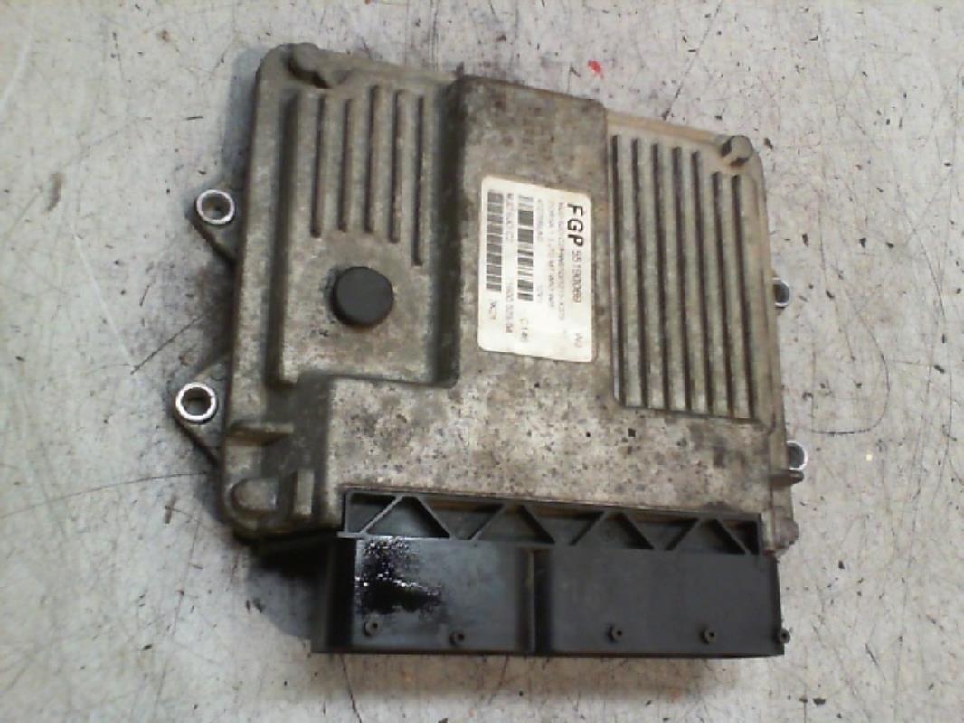 Calculateur OPEL CORSA C PHASE 2 Diesel - 1