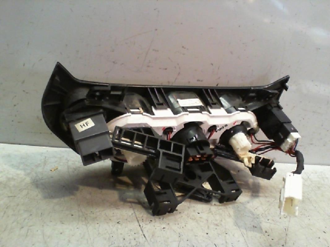 Commande chauffage CHEVROLET AVEO 1 Essence - 1