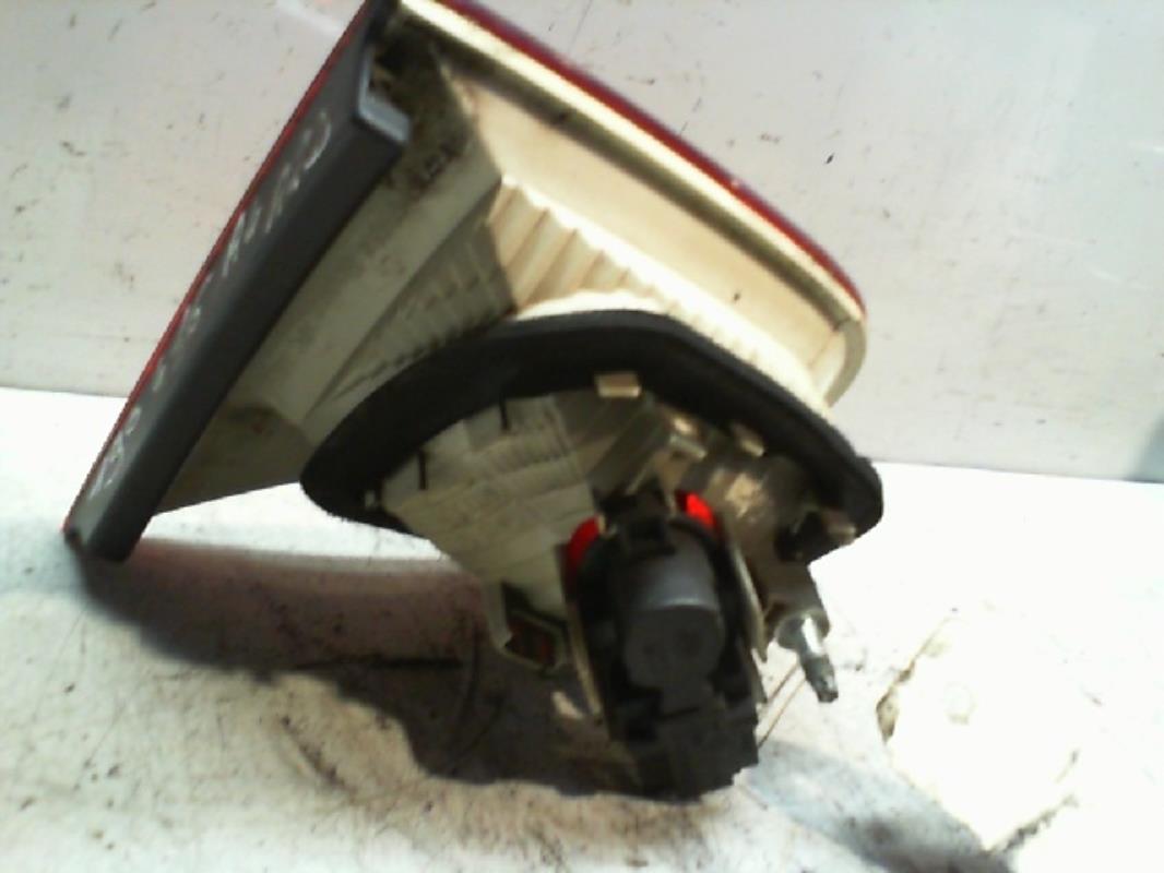 Feu arriere secondaire droit (feux) AUDI A4 2 PHASE 2 Diesel - 1