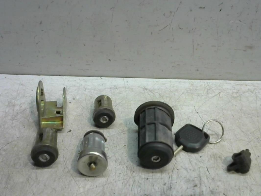Antivol de direction FORD MONDEO 1 PHASE 1 Essence - 1