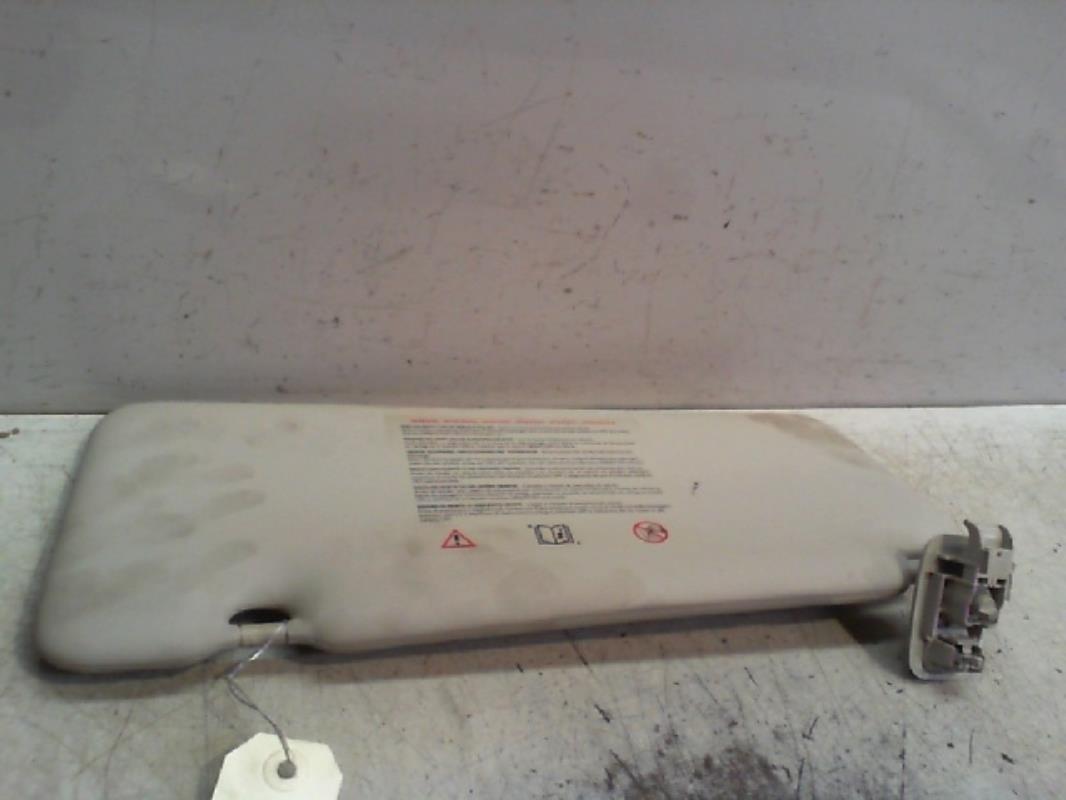 Pare soleil droit RENAULT MEGANE 3 PHASE 1 Diesel - 1