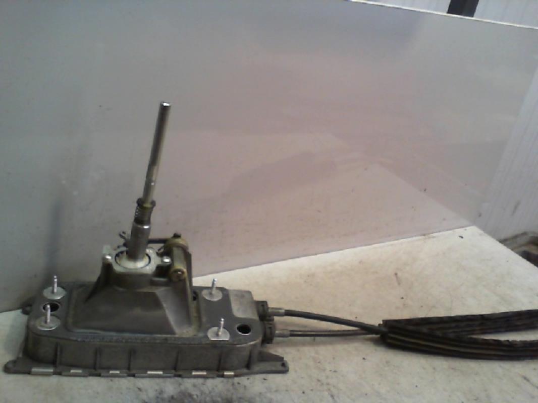 Cable levier de vitesses VOLKSWAGEN GOLF 5 Diesel - 1