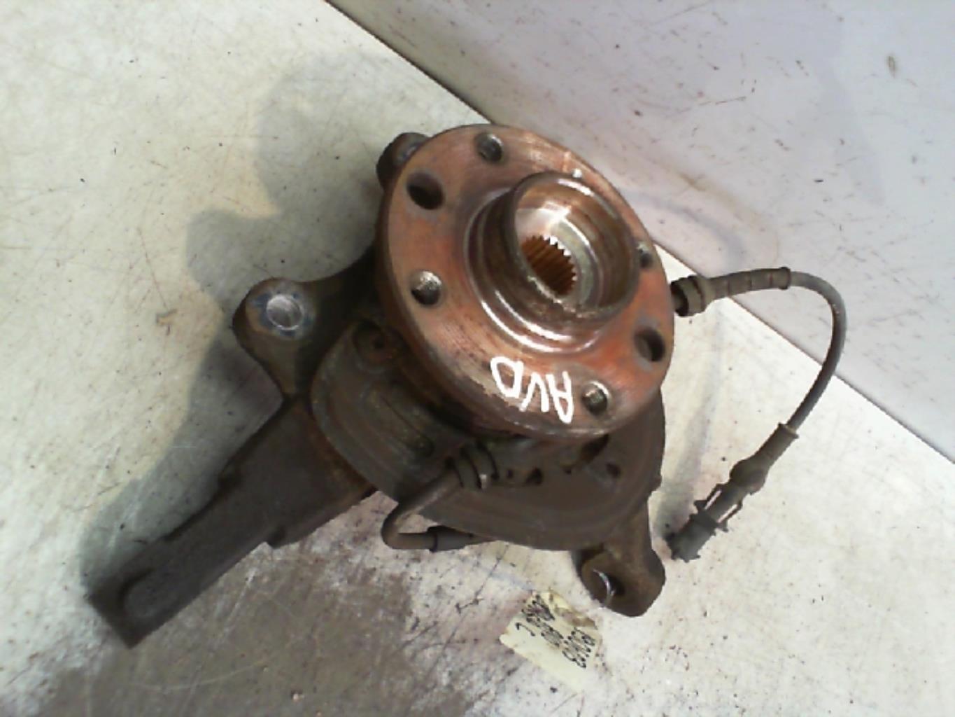 Fusee avant droit OPEL CORSA C PHASE 1 Essence - 1