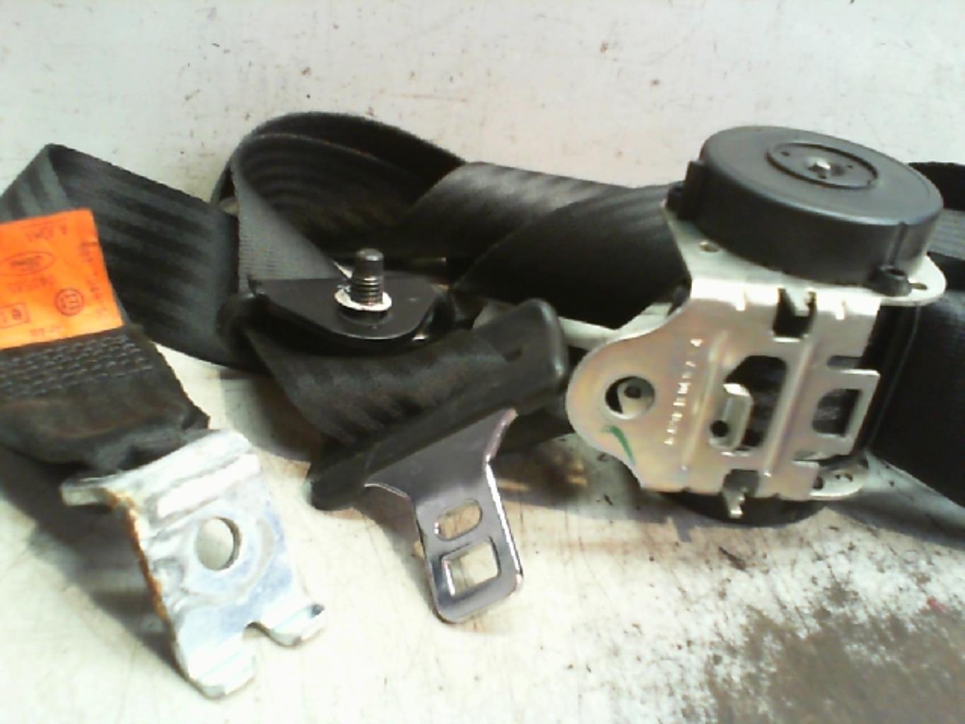 Ceinture arriere centrale FORD C-MAX 1 PHASE 1 Diesel - 1