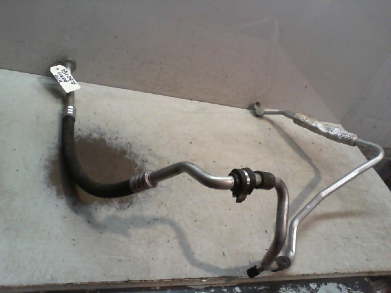 Tuyau de climatisation VOLKSWAGEN GOLF 6 Diesel - 1