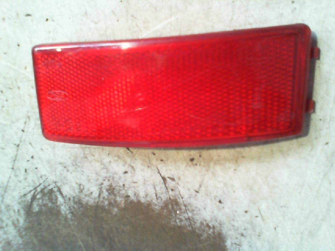 Feu factice arriere gauche FORD C-MAX 1 PHASE 1 Essence - 1