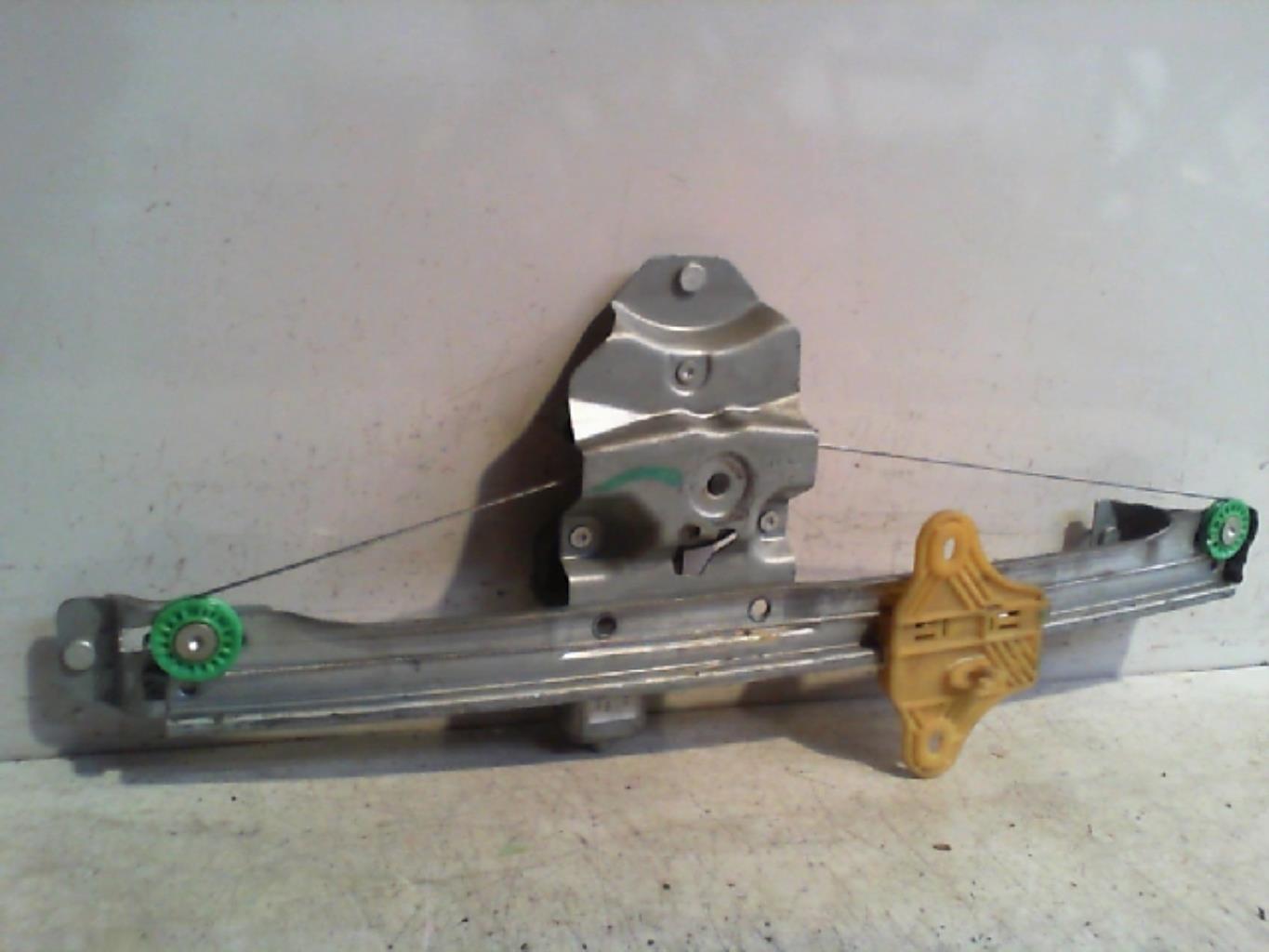 Leve vitre electrique avant droit RENAULT CLIO 4 PHASE 1 Diesel - 1