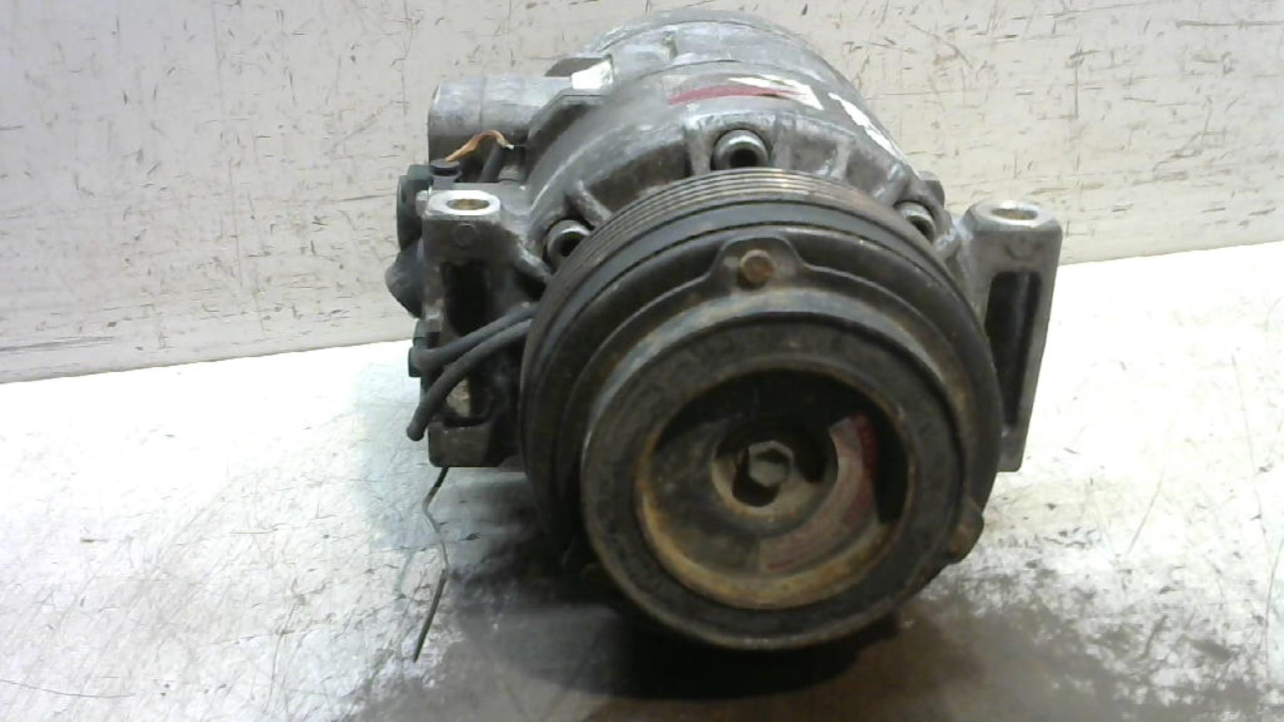 Compresseur clim BMW SERIE 3 E46 COUPE PHASE 1 Essence - 1