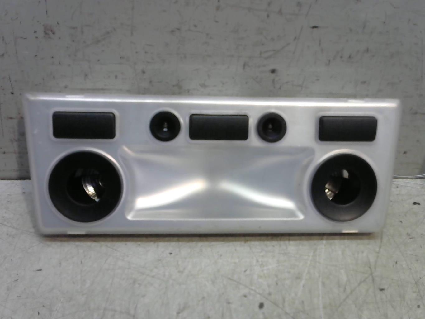 Eclairage de plafonnier BMW SERIE 5 E60 PHASE 2 Diesel - 1