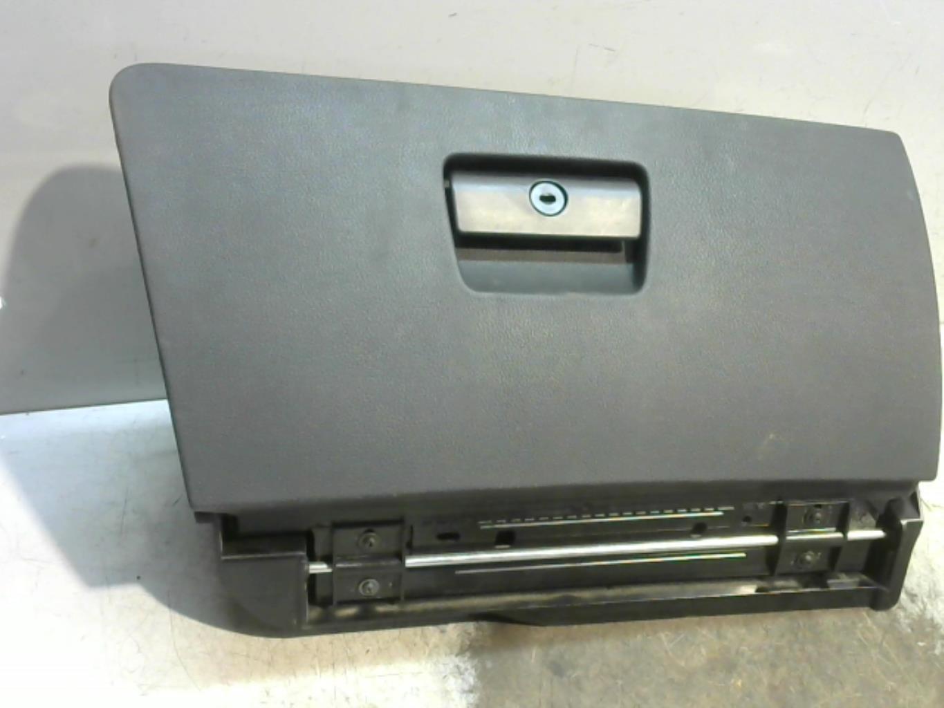 Boite a gants BMW SERIE 3 E91 TOURING PHASE 1 BREAK Diesel - 1