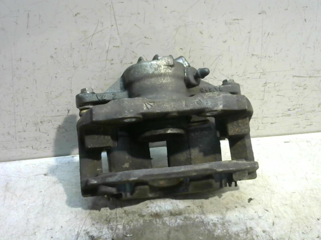 Etrier avant droit (freinage) CITROEN DS3 PHASE 2  - 1