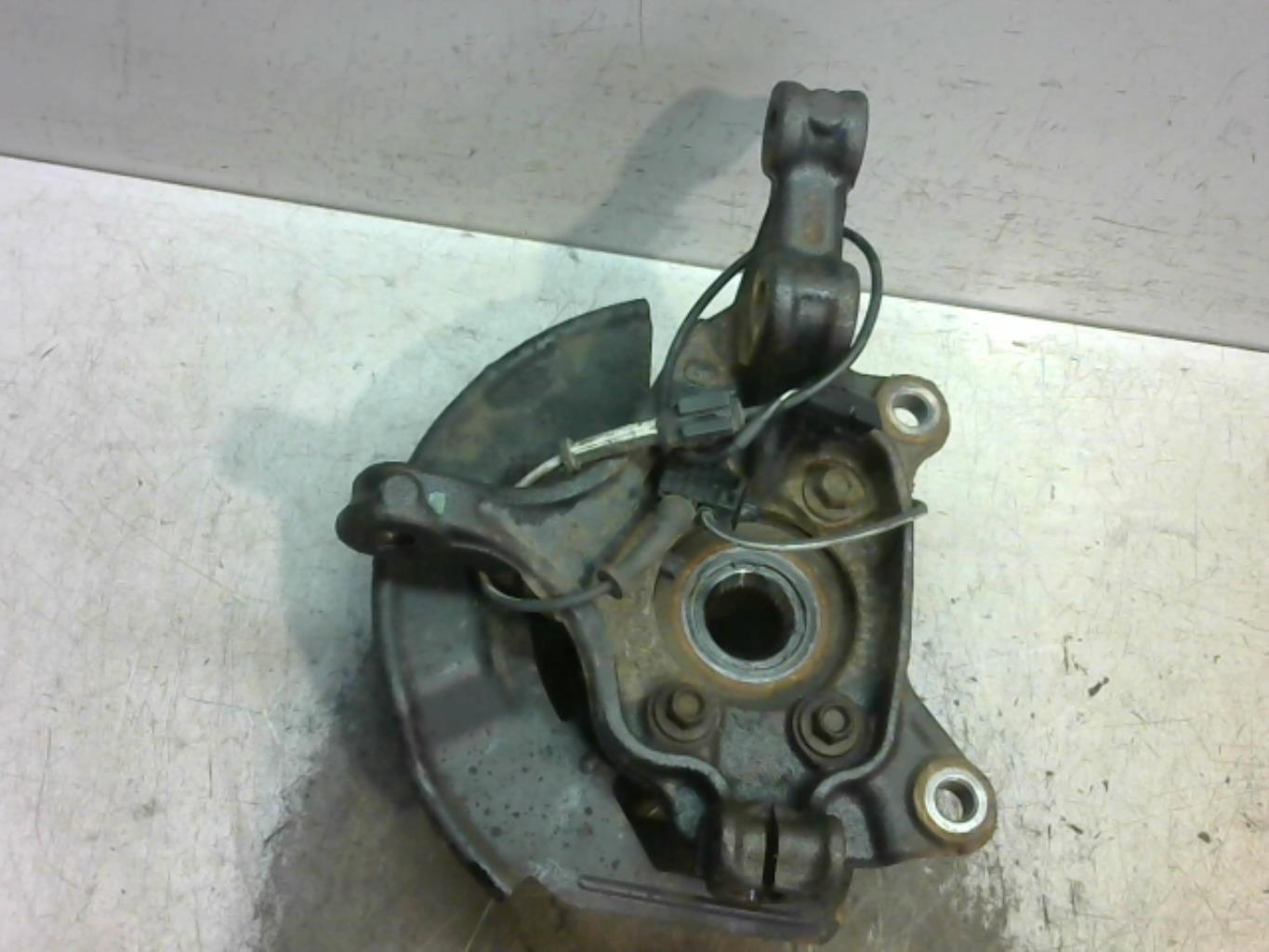 Fusee avant gauche MAZDA 6 3 PHASE 1 Diesel - 1