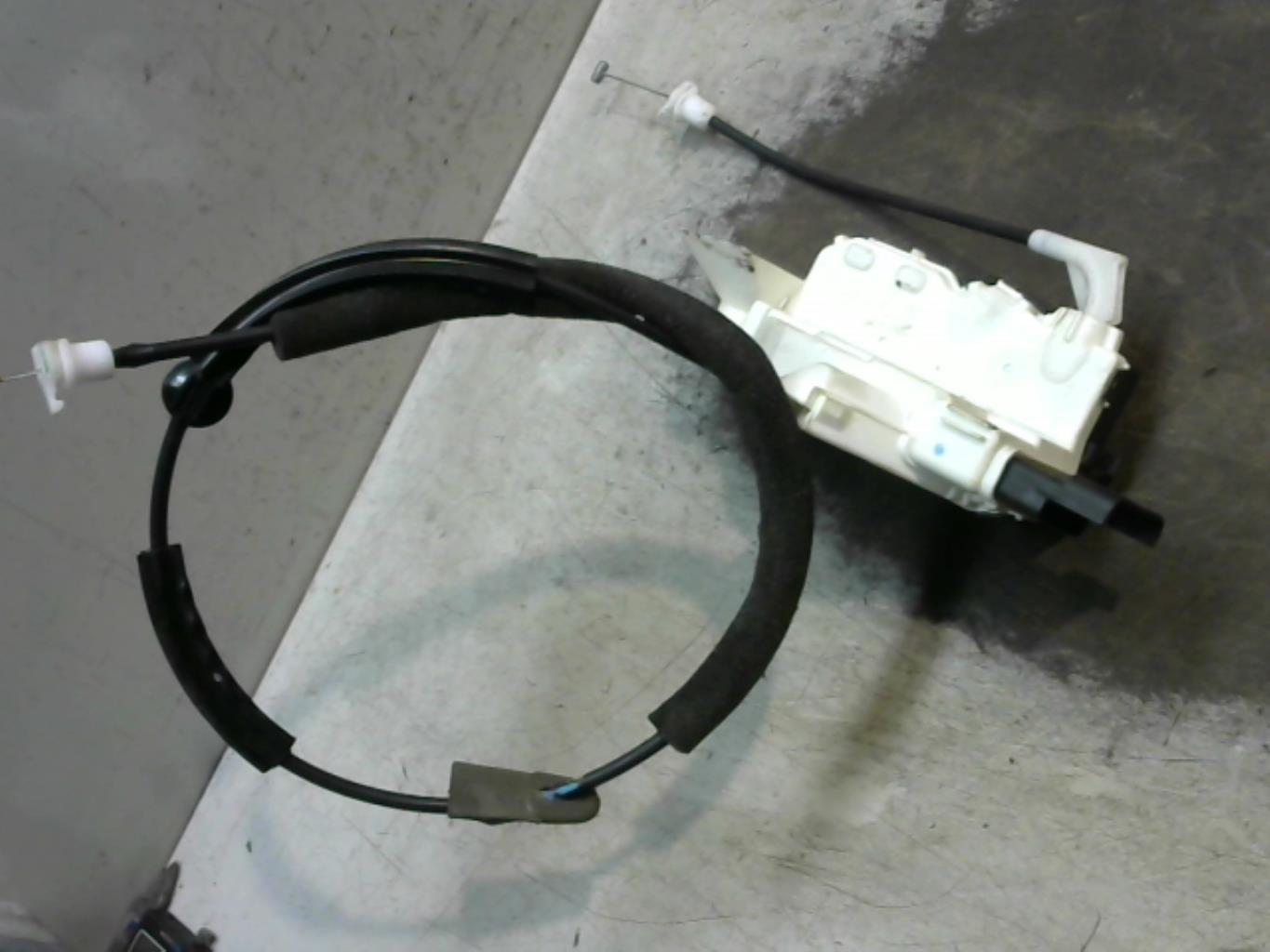 Serrure avant gauche CITROEN DS3 PHASE 1 Essence - 1