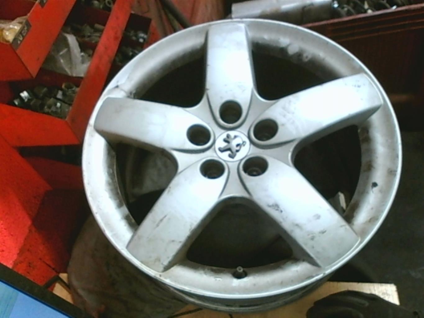 Jante PEUGEOT 407 PHASE 1  - 1
