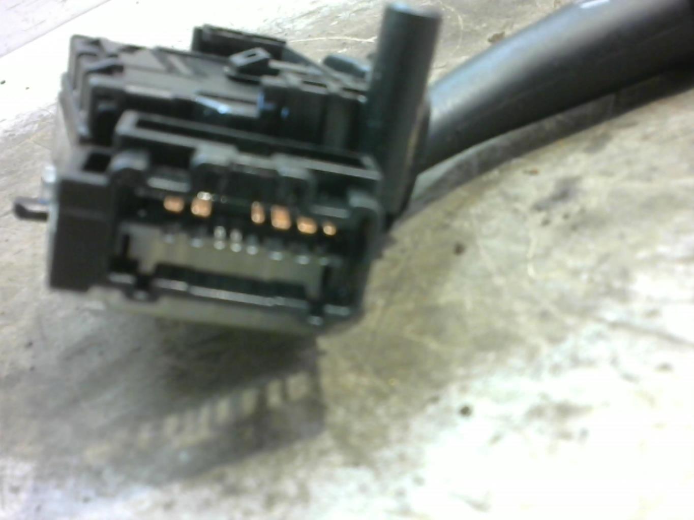 Commodo d'essuie glaces TOYOTA COROLLA VERSO 2 PHASE 1 Diesel - 1