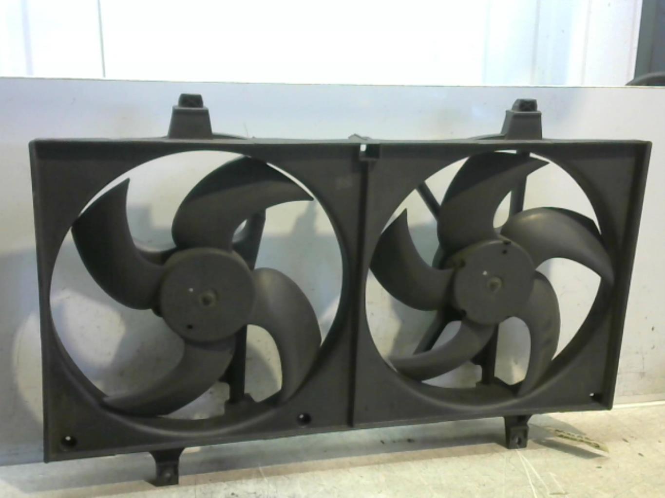 Ventilateur eau NISSAN PRIMERA 4 Essence - 1