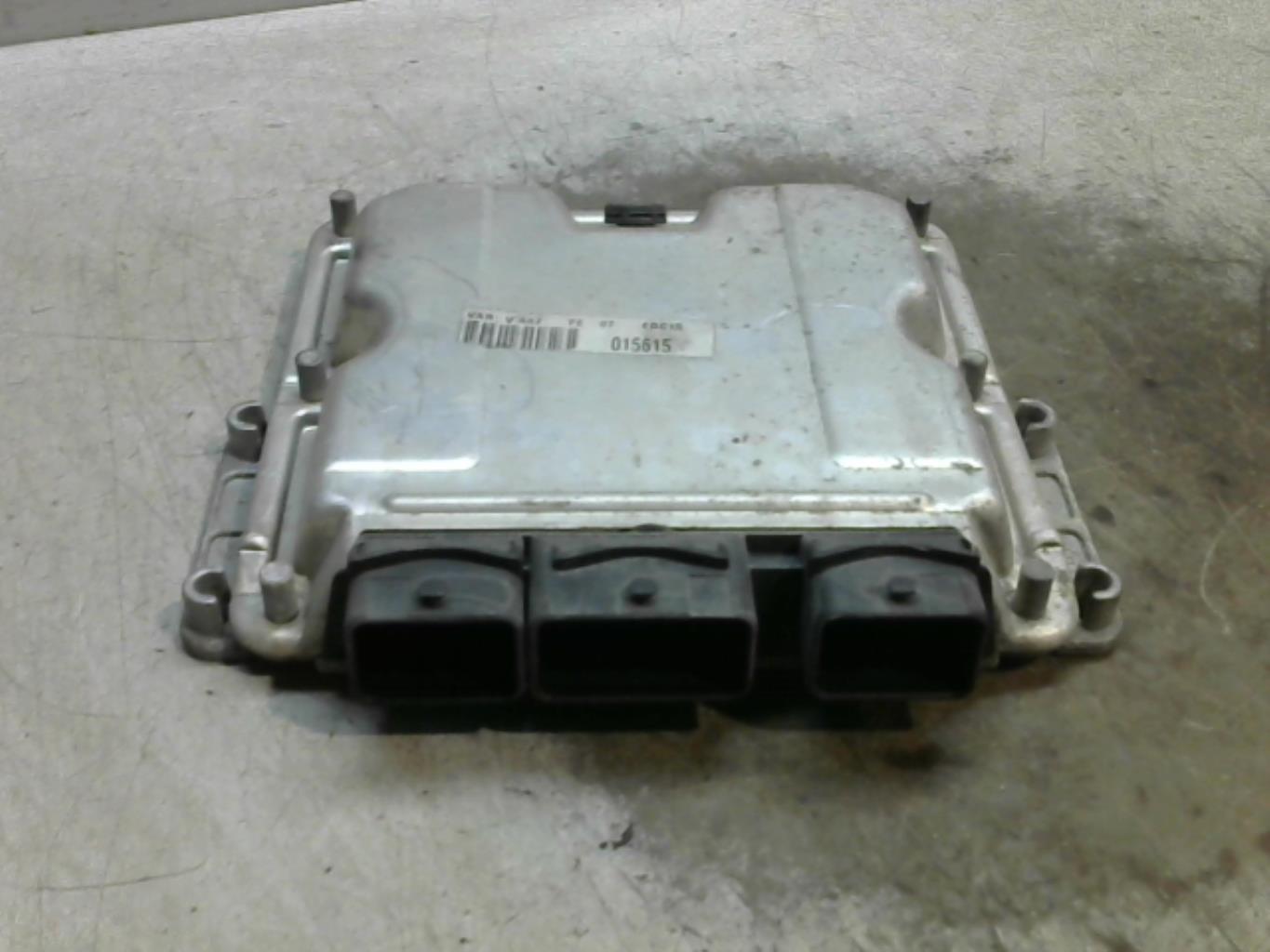 Calculateur PEUGEOT 807 Diesel - 1