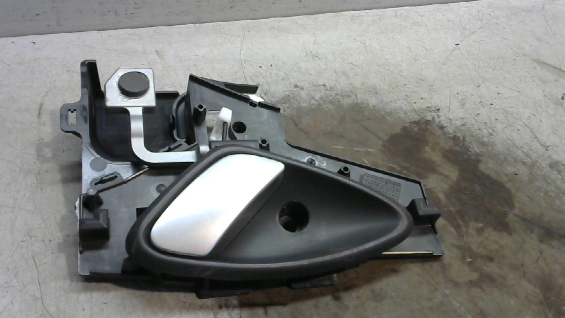 Poignee interieur arriere gauche CITROEN C5 1 PHASE 1 Diesel - 1