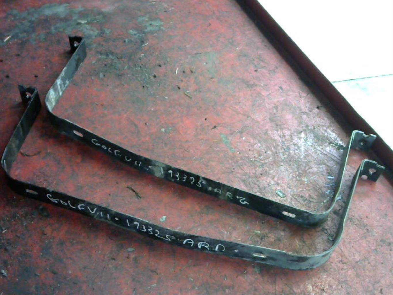 Sangle de reservoir VOLKSWAGEN GOLF 7 PHASE 1 Diesel - 1