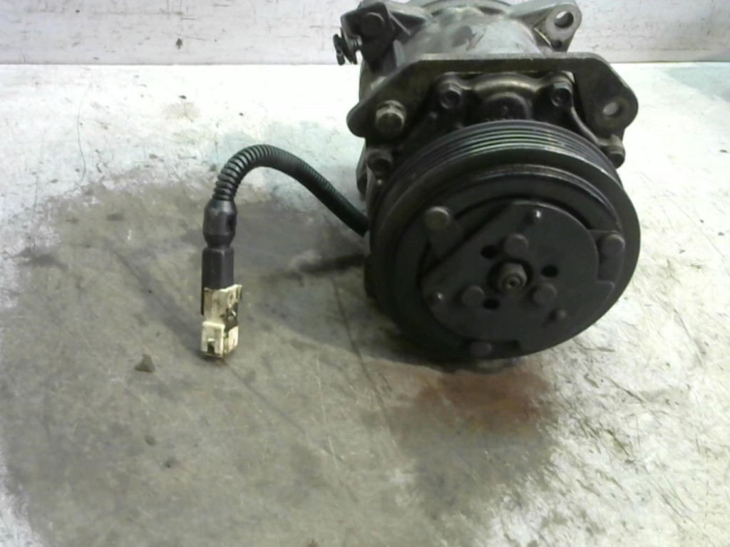 Compresseur clim CITROEN XSARA PHASE 1 Essence - 1