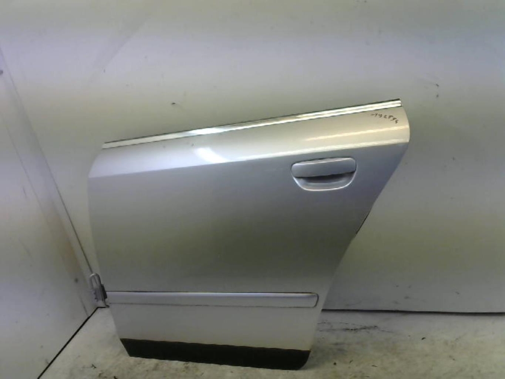 Porte arriere gauche AUDI A4 2 AVANT PHASE 1 BREAK Diesel - 1