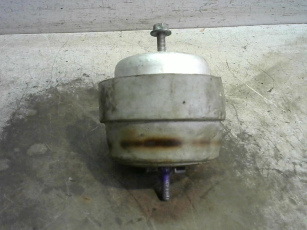 Support moteur gauche AUDI A4 2 AVANT PHASE 2 BREAK Diesel - 1