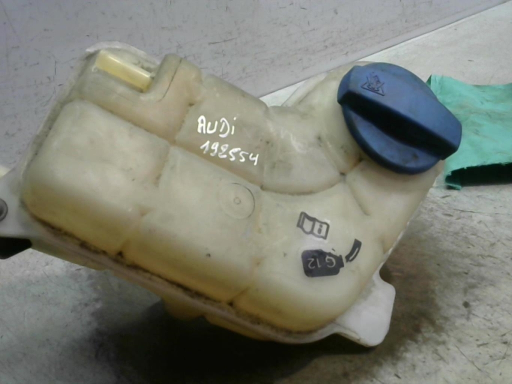 Vase d'expansion AUDI A4 2 AVANT PHASE 1 BREAK Diesel - 1