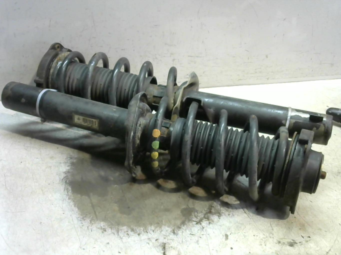 Amortisseurs avant VOLKSWAGEN PASSAT 5 BREAK Diesel - 1