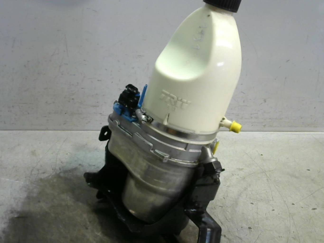 Pompe de direction RENAULT MEGANE 2 PHASE 2 Diesel - 1