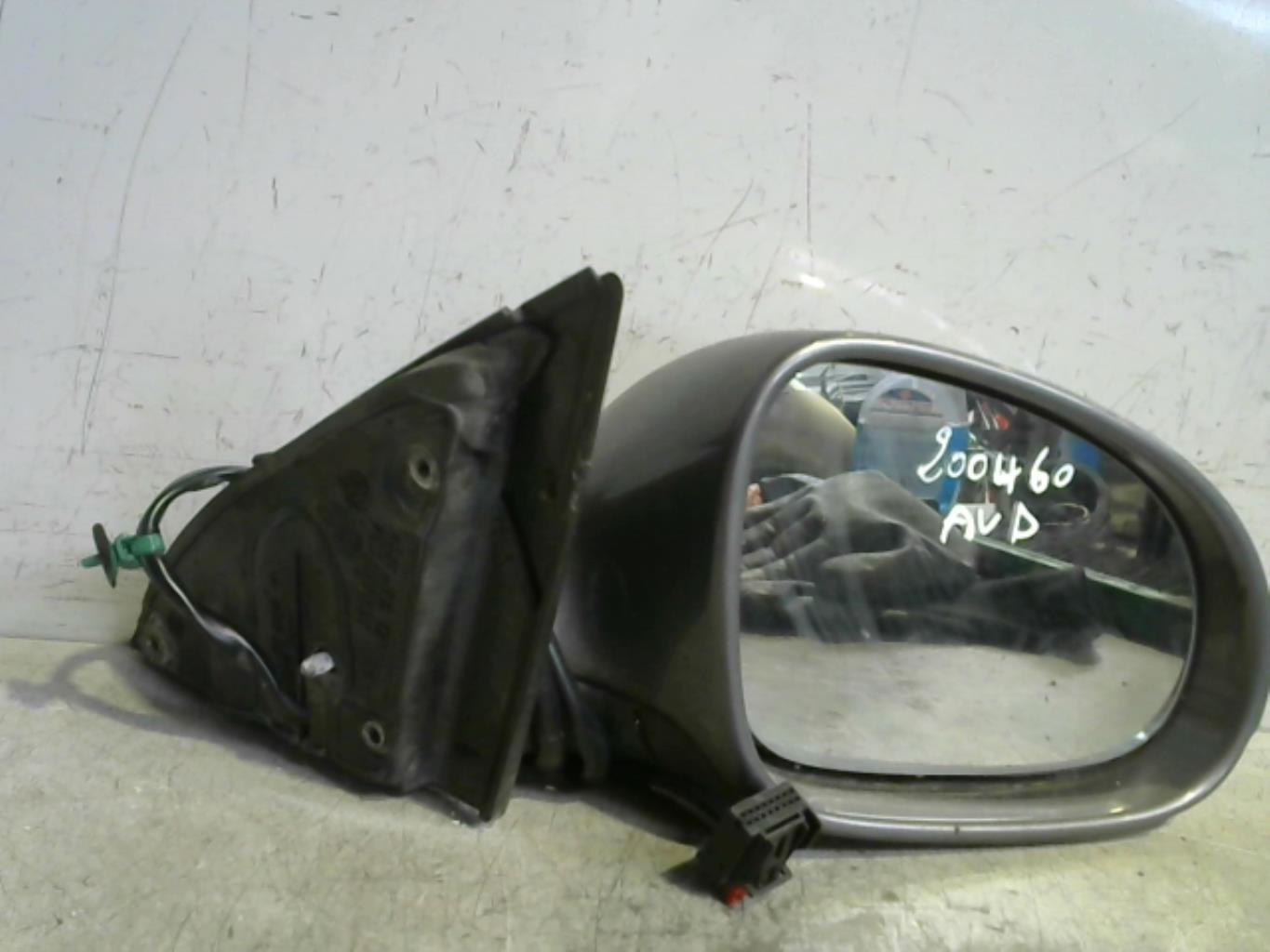 Retroviseur droit VOLKSWAGEN PASSAT 5 BREAK Diesel - 1