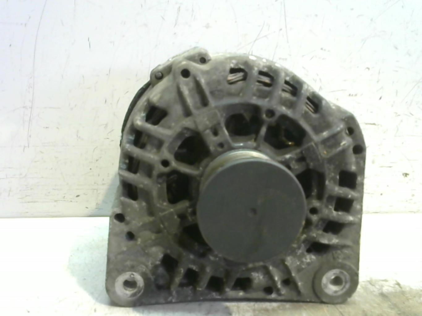 Alternateur RENAULT MEGANE 1 BREAK Essence - 1