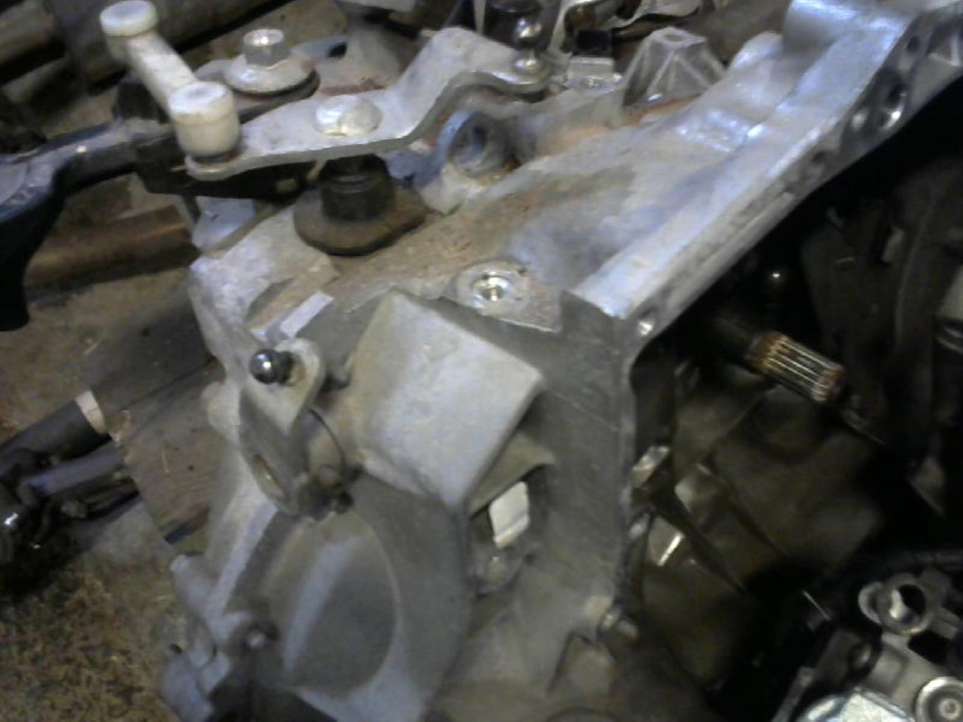 Boite de vitesses PEUGEOT 208 1 PHASE 2 Essence - 1