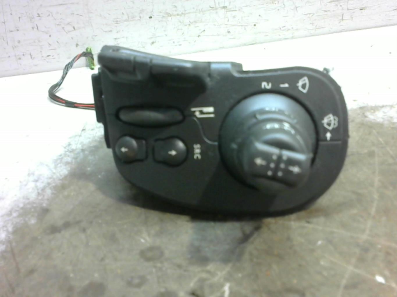 Commodo d'essuie glaces RENAULT SCENIC 2 PHASE 1 Diesel - 1