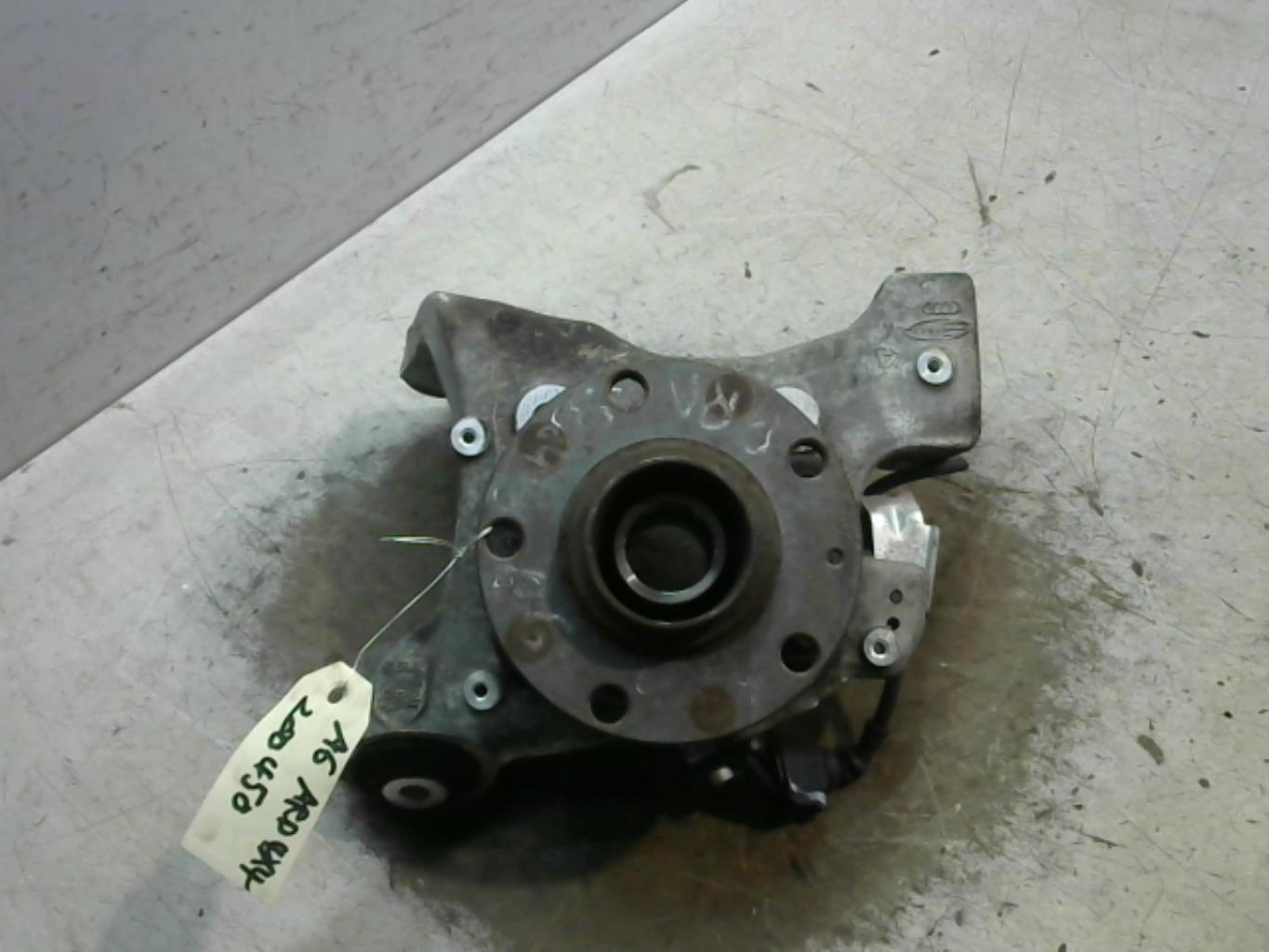 Fusee arriere droit AUDI A6 3 AVANT PHASE 1 BREAK Diesel - 1