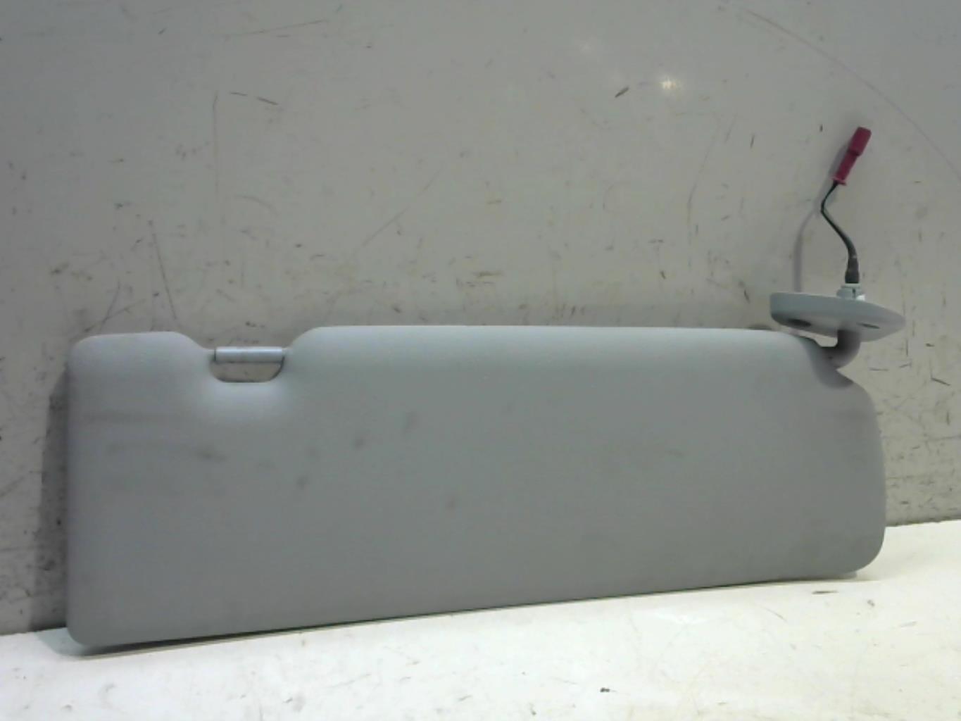 Pare soleil gauche BMW SERIE 1 E87 PHASE 1 Diesel - 1