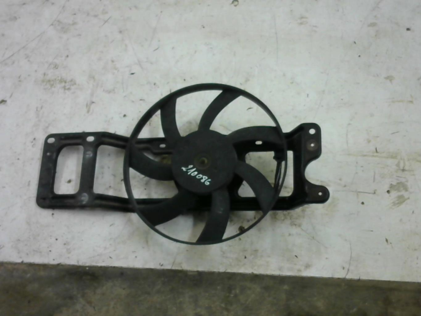 Ventilateur eau RENAULT CLIO 2 PHASE 1 Essence - 1