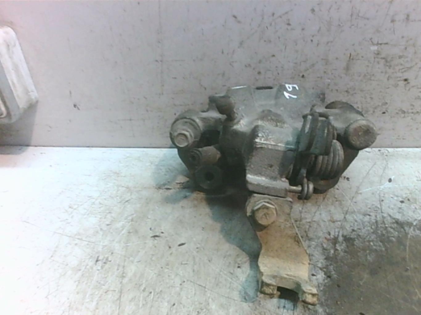 Etrier arriere droit (freinage) MAZDA 626 4 PHASE 2 Diesel - 1