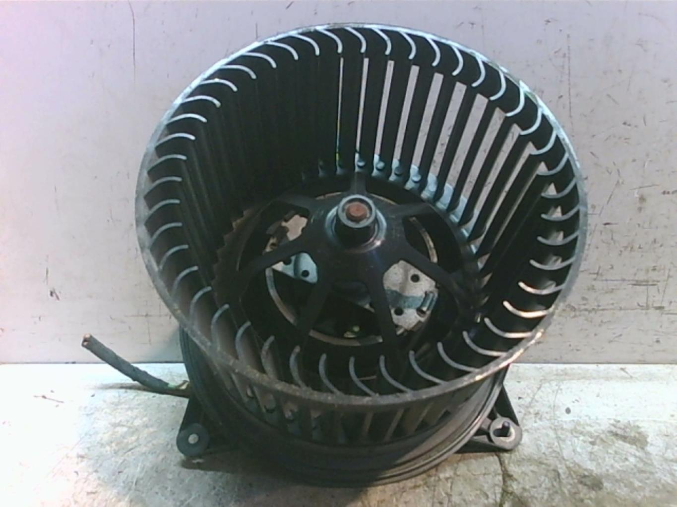 Ventilateur chauffage FORD FOCUS 1 Essence - 1