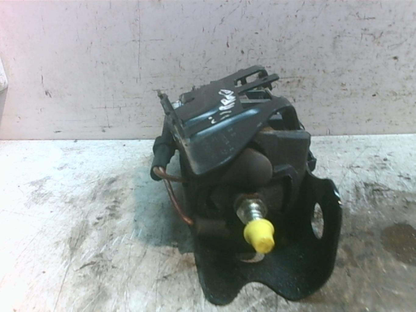 Pompe à carburant VOLKSWAGEN SCIROCCO 3 PHASE 2 COUPE Diesel - 1