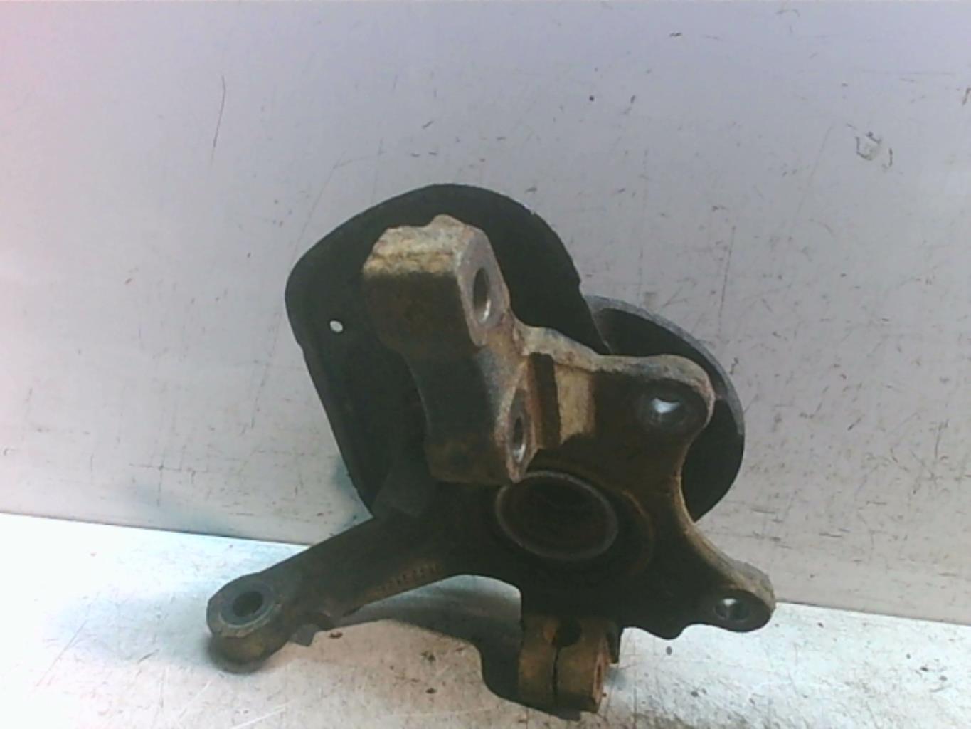 Fusee avant gauche OPEL COMBO C PHASE 2 Diesel - 1