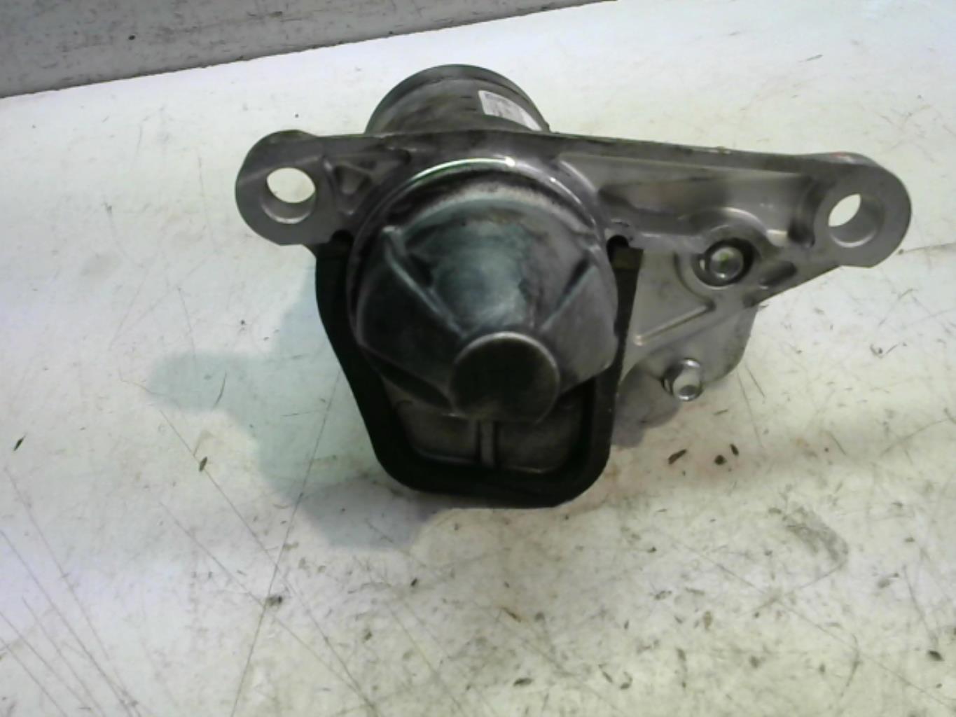 Demarreur RENAULT CLIO 4 PHASE 2 Essence - 1